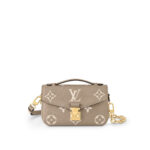 Louis Vuitton Pochette Métis East West M23081