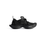 Womens Circuit Sneaker  in Black