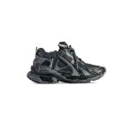 Mens Runner Sneaker in Dark Grey