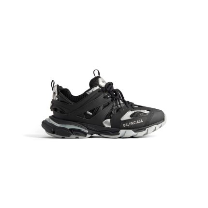 Womens Track Sneaker  in Black/silver