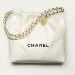 CHANEL 22 SMALL HANDBAG
