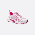 Miss Dior ?? Dior Chrono Sneaker