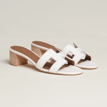 Oasis sandal