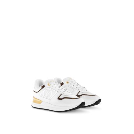 Neo Run Away Sneaker