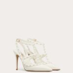 ROCKSTUD ANKLE STRAP PUMP WITH TONAL STUDS 100 MM
