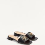 VLOGO SIGNATURE SLIDE SANDAL IN CALFSKIN 20MM