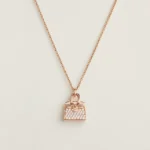 Amulettes Birkin pendant