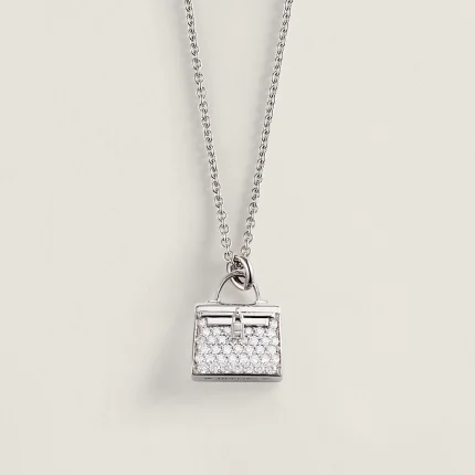 Amulettes Kelly pendant