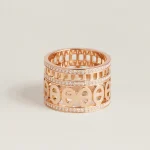 Chaine dancre Divine ring, medium model