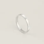 Ever Kelly wedding band, small model