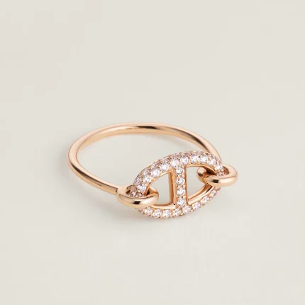 Farandole ring